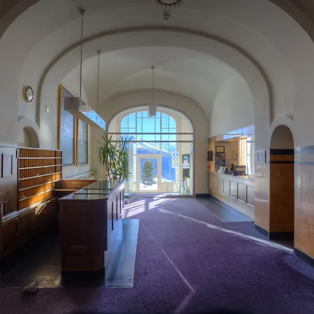 Hotel Schatzalp 3*