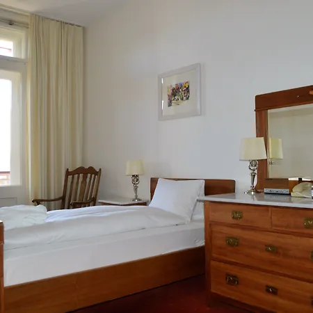 Hotel Schatzalp 3*